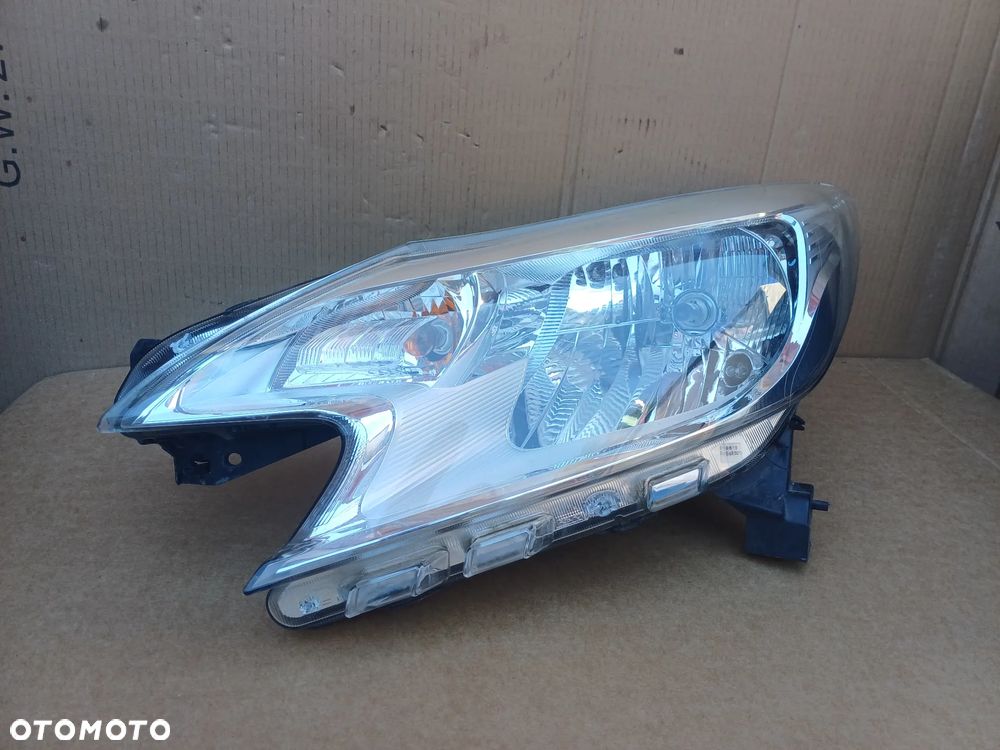 Nissan Note II E12 lampa lewy przod Europa 260603VV0A - 2
