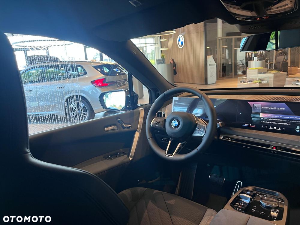 BMW iX xDrive45 - 15
