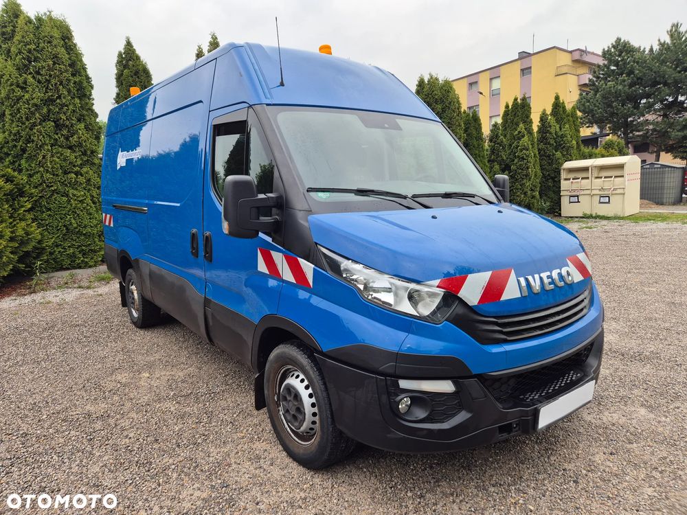 Iveco DAILY 35s18 L3H2 - 3
