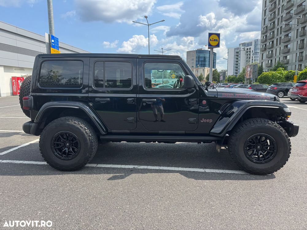 Jeep Wrangler - 25