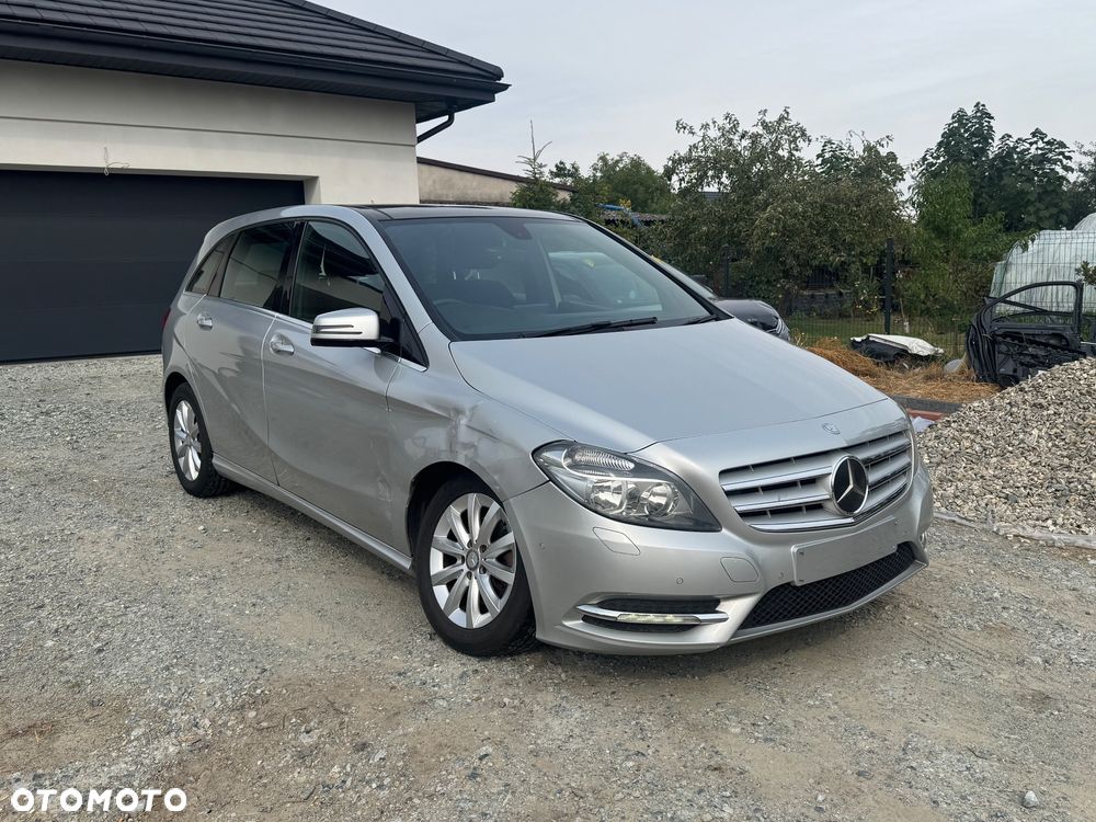 Mercedes-Benz Klasa B 200 CDI (BlueEFFICIENCY) - 2