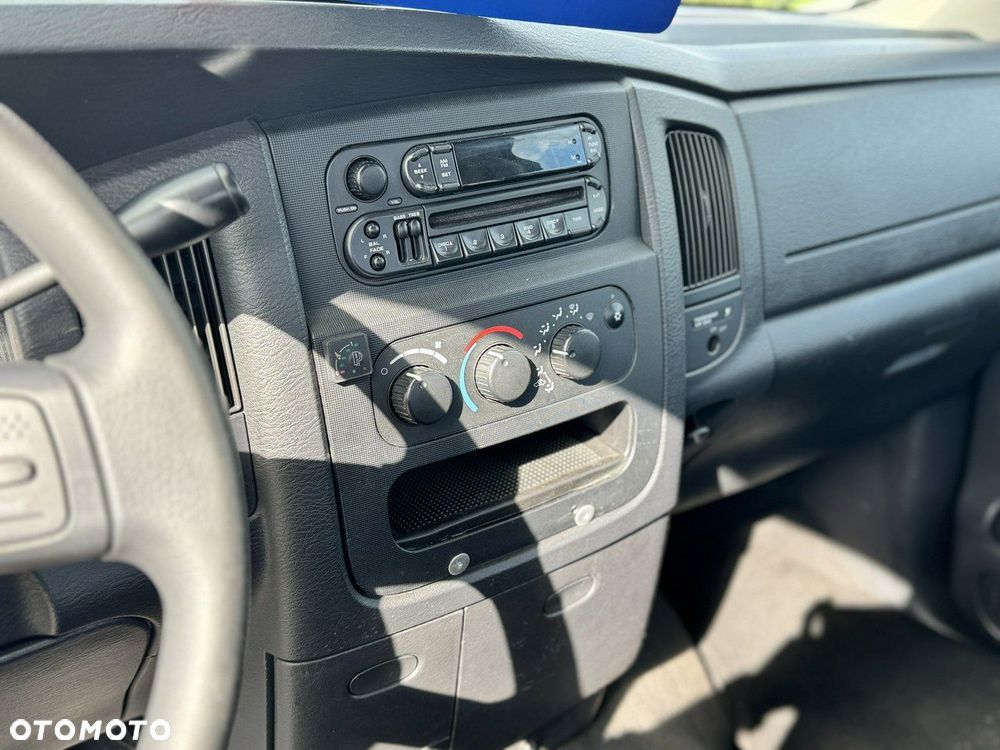 Dodge RAM - 23