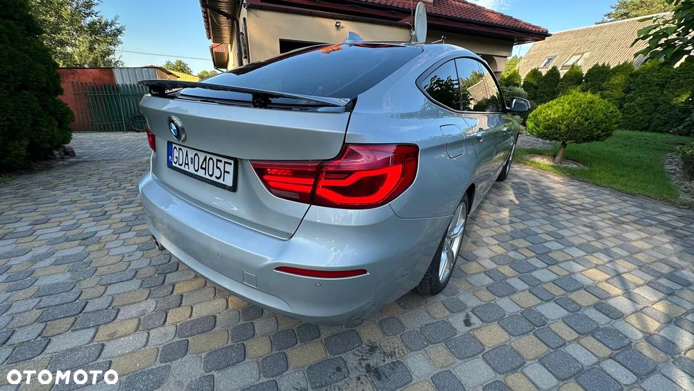BMW Seria 3 320d Luxury Line - 8