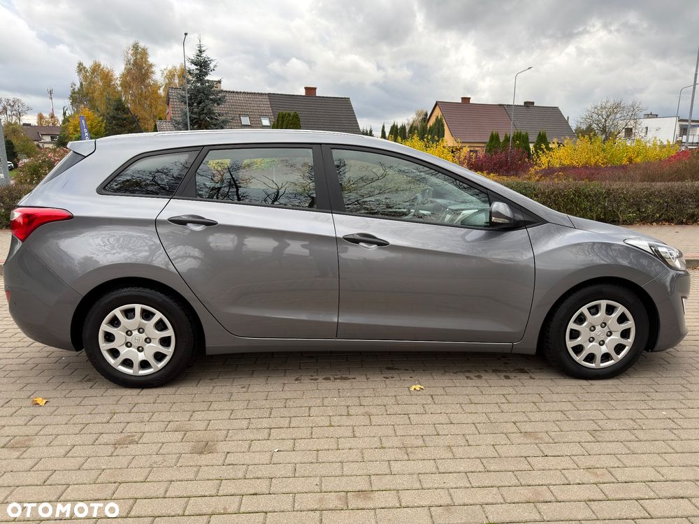 Hyundai i30 1.4 CRDi Premium - 12