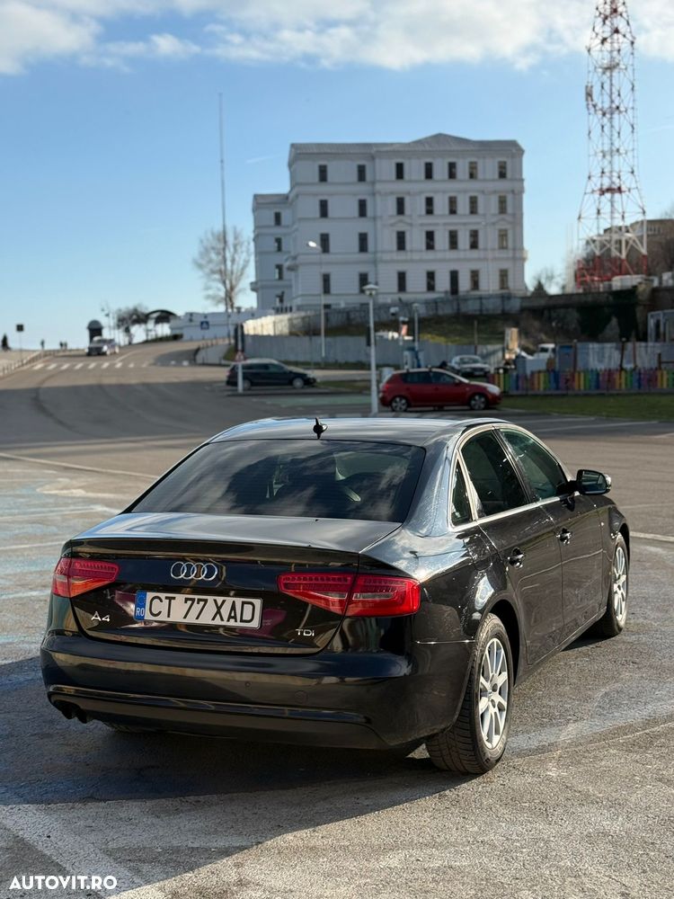 Audi A4 2.0 TDI Multitronic - 5