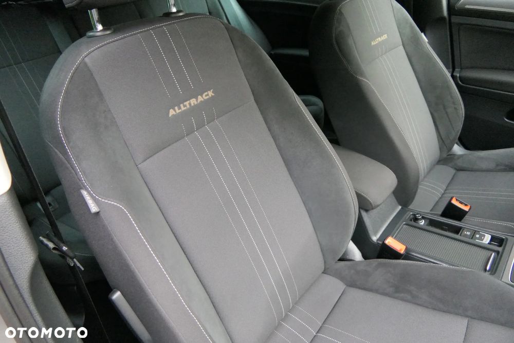 Volkswagen Golf Variant 2.0 TDI BMT 4Mot Highline - 19