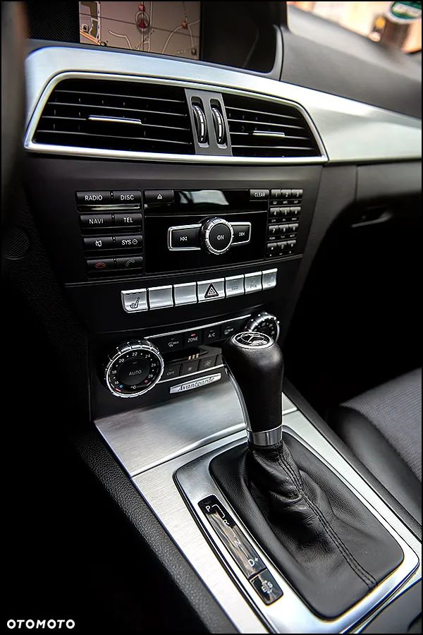 Mercedes-Benz Klasa C - 26