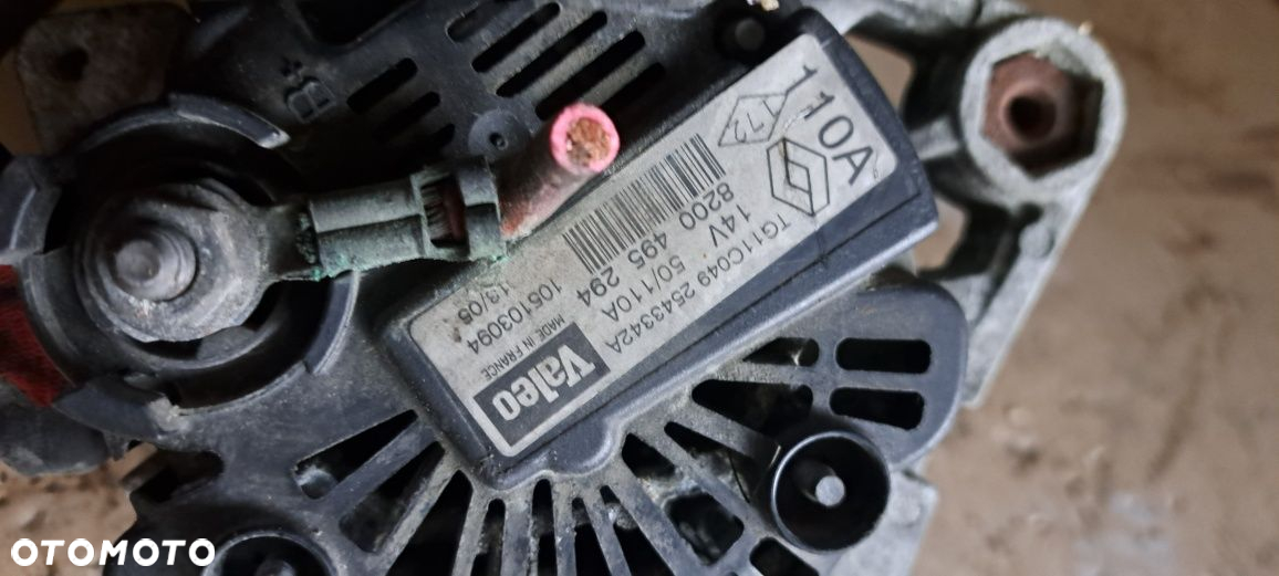 Renault Scenic 2  1.9 DCI alternator - 2
