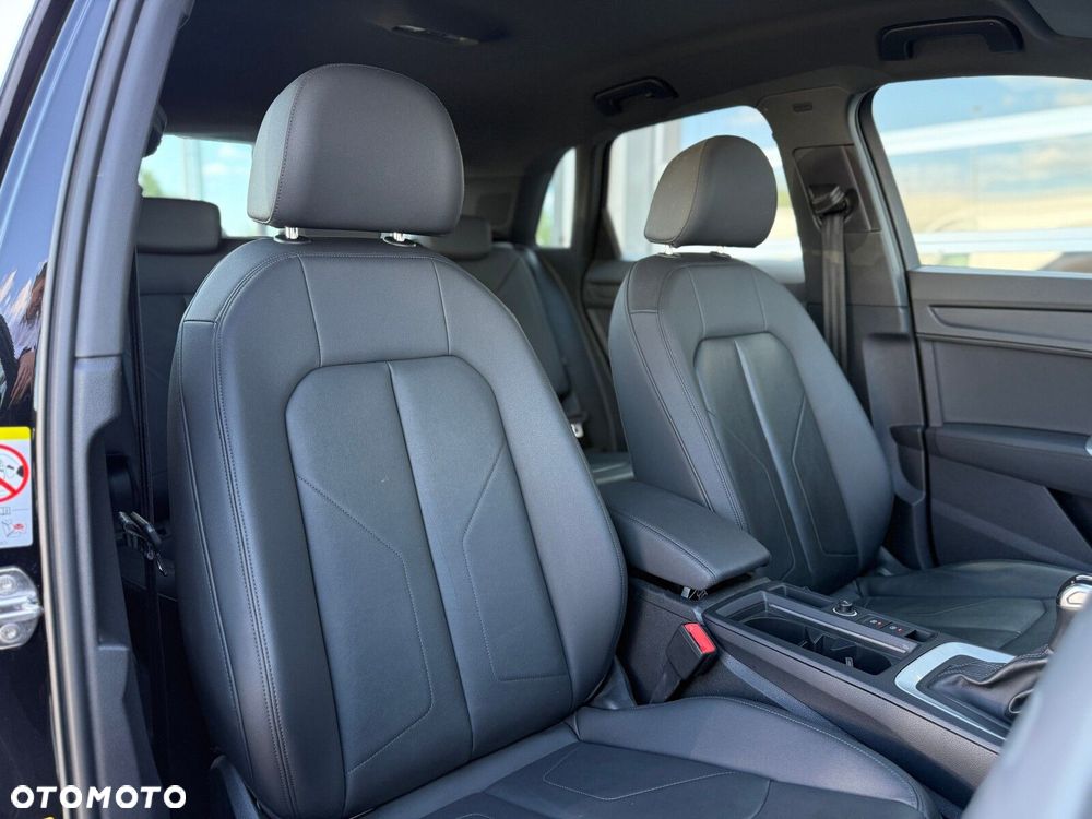 Audi Q3 - 22