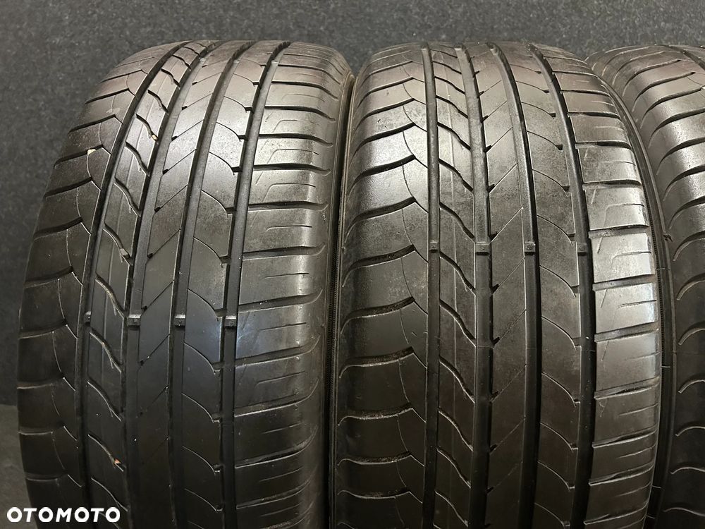 Opony letnie Goodyear EfficientGrip 215/50/17 91V 4szt. - 2
