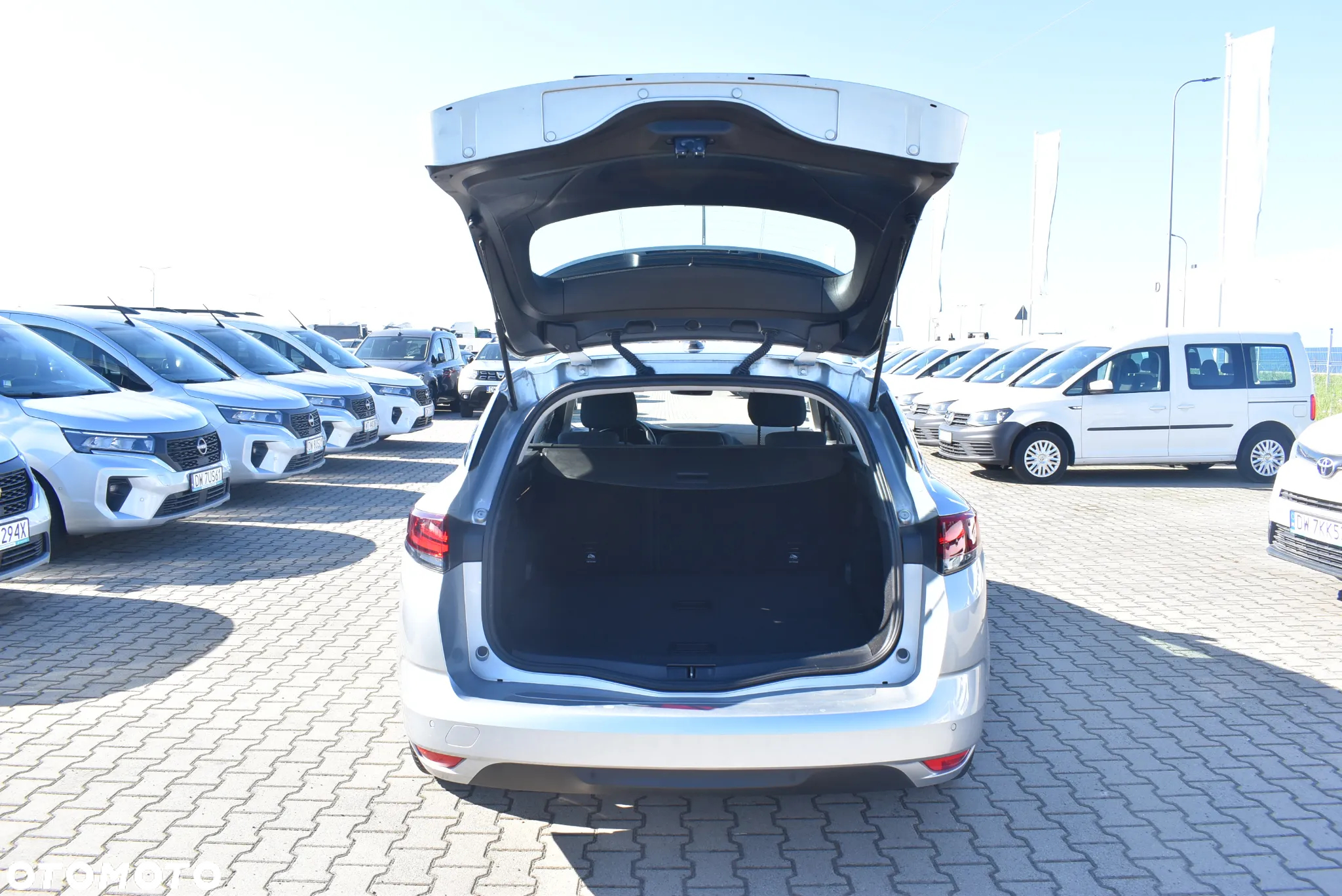 Renault Megane 1.3 TCe FAP Zen - 13