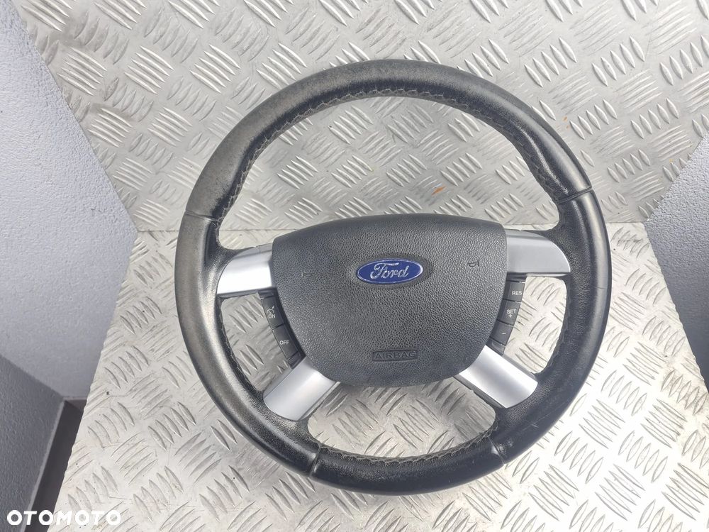 Kierownica Ford Focus MK2 4M513600CLW - 1