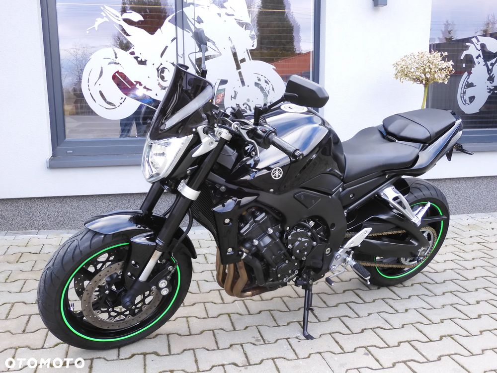 Yamaha FZ - 20
