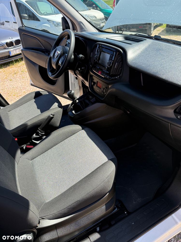 Fiat ZAREJESTROWANY DOBLO MAXI 1.4 TJET 120 KM NOWY GAZ LPG MAŁY PRZEBIEG OKAZJA - 10