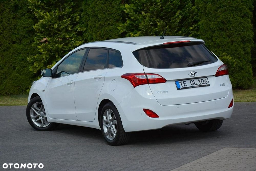 Hyundai i30 1.4 Comfort - 12