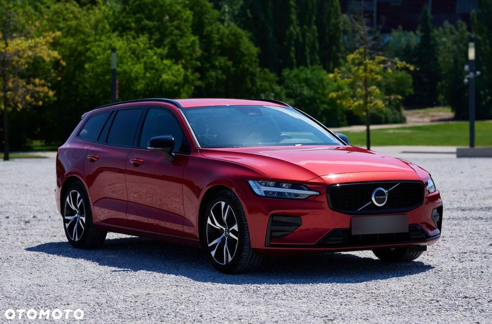 Volvo V60 B4 B Plus Dark - 3