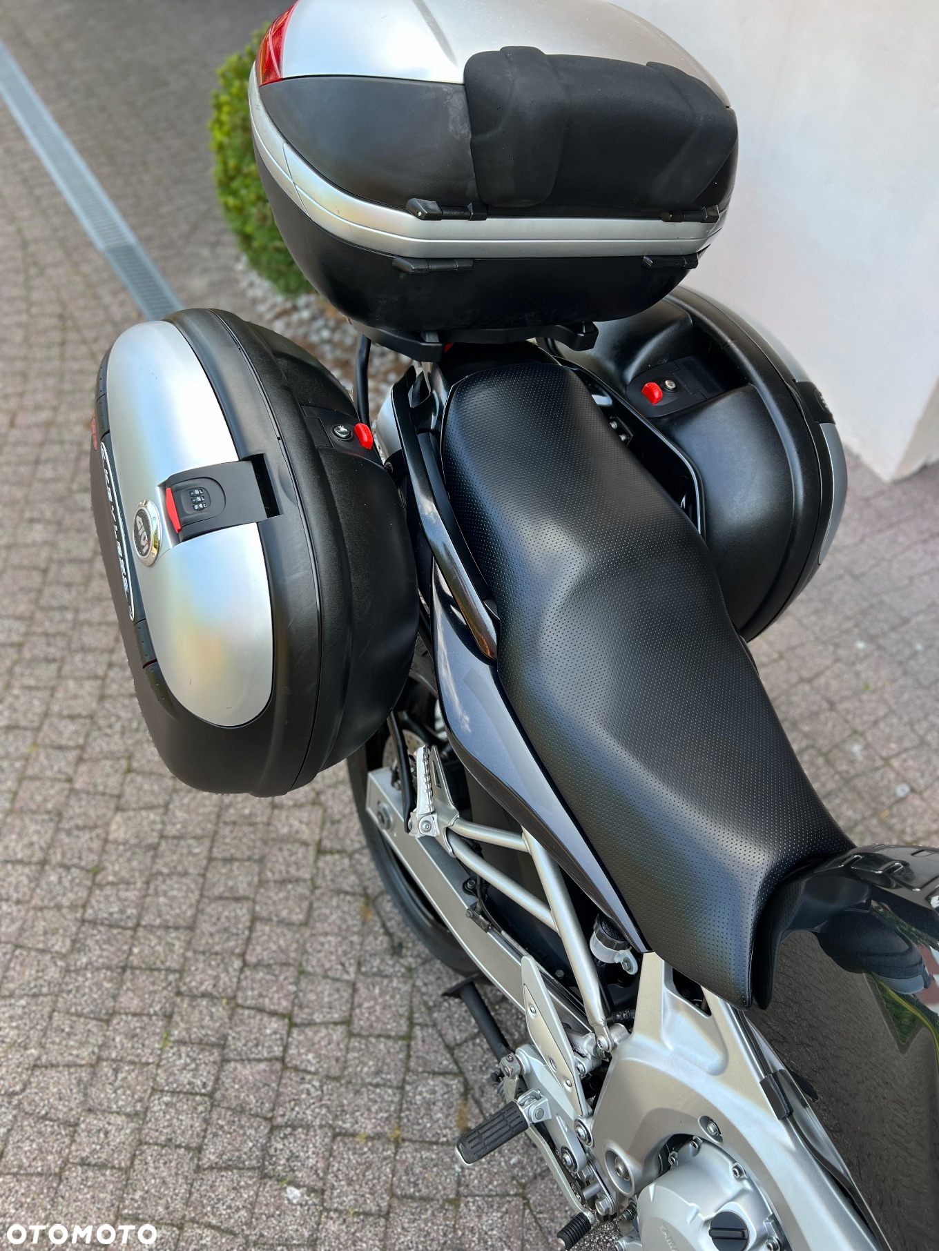 Yamaha FZ6 - 11