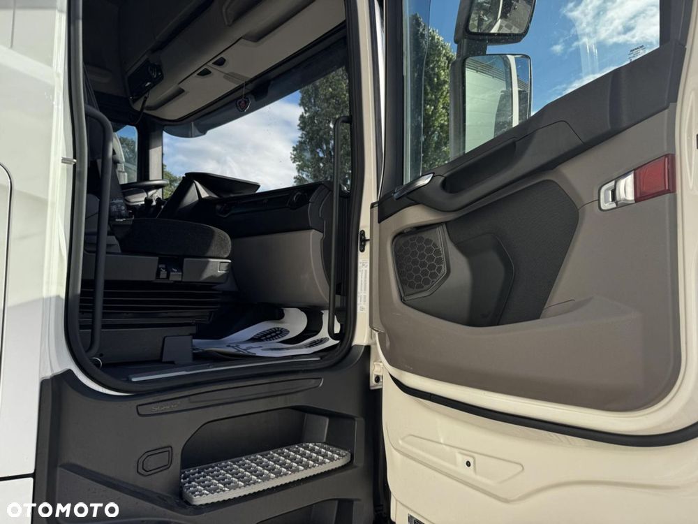 Scania Scania mega S460 - 22