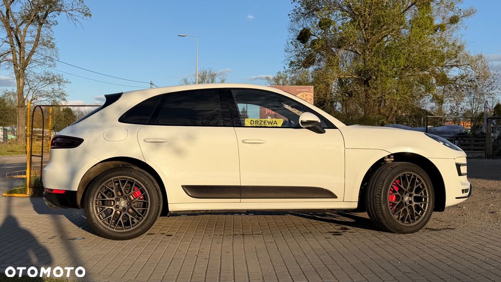Porsche Macan Turbo Performance - 29