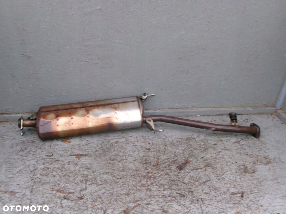 Toyota Rav4 IV Hybryda Tłumik Środkowy 4x2 - 1