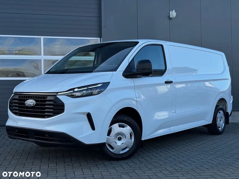 Ford TRANSIT CUSTOM 2.0 EcoBlue 136KM M6 FWD VAN TREND 320 L2 - 4