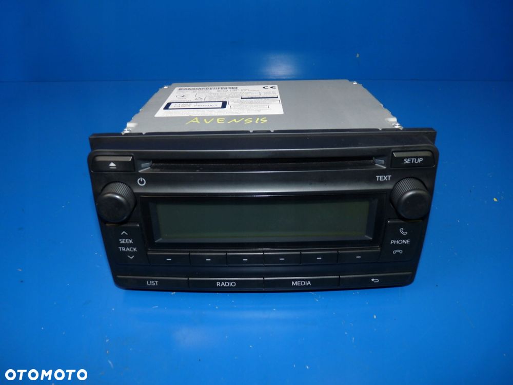 TOYOTA AVENSIS T27 LIFT T29 RADIO FABRYCZNE ORYGINALNE - 1
