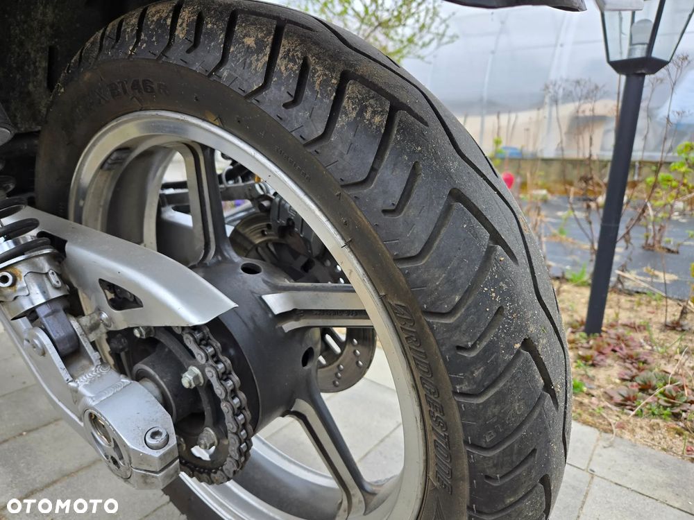 Kawasaki Zephyr - 10