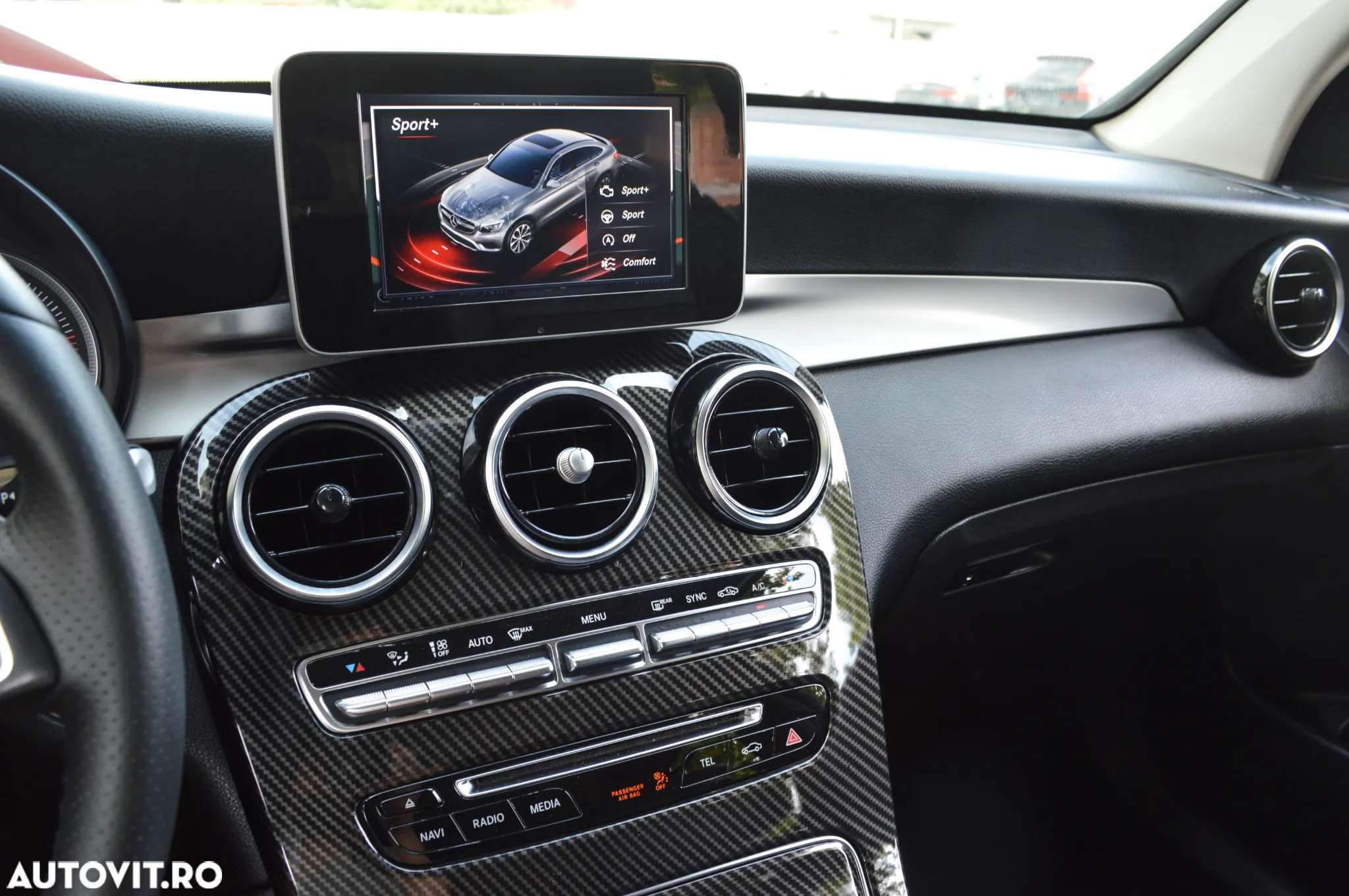 Mercedes-Benz GLC Coupe 250 d 4Matic 9G-TRONIC - 24