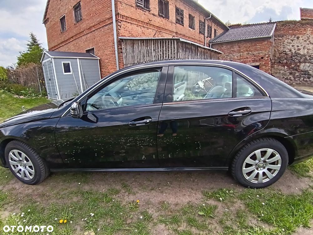 Mercedes-Benz Klasa E 220 CDI - 9