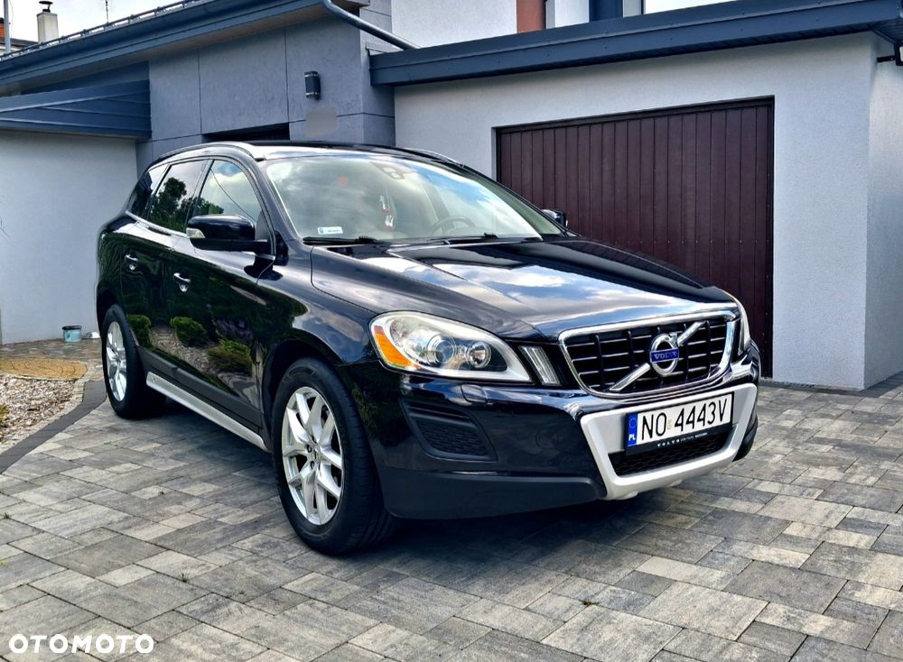 Volvo XC 60 2.4D AWD Momentum - 1