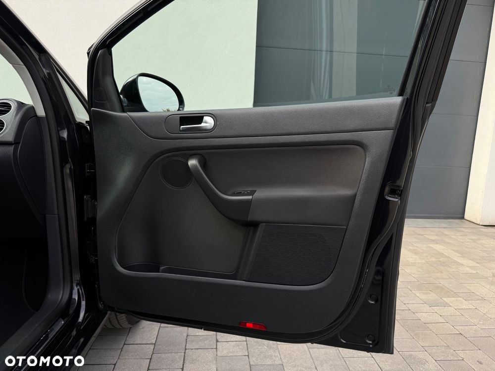 Volkswagen Golf Plus 1.2 TSI Style - 28