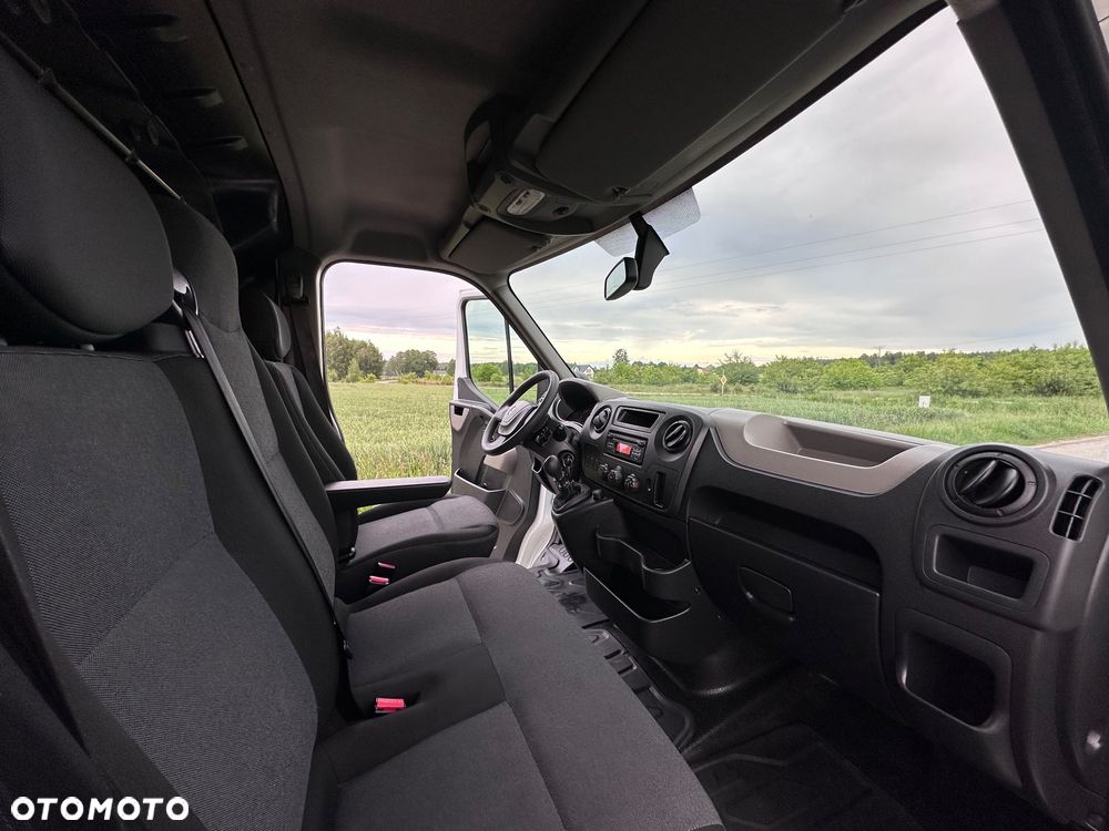 Renault Master - 30