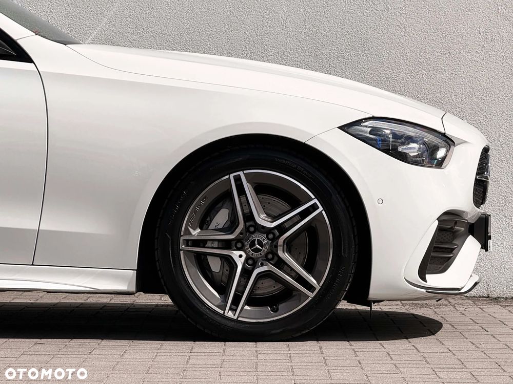 Mercedes-Benz Klasa C 300 9G-TRONIC AMG Line - 11