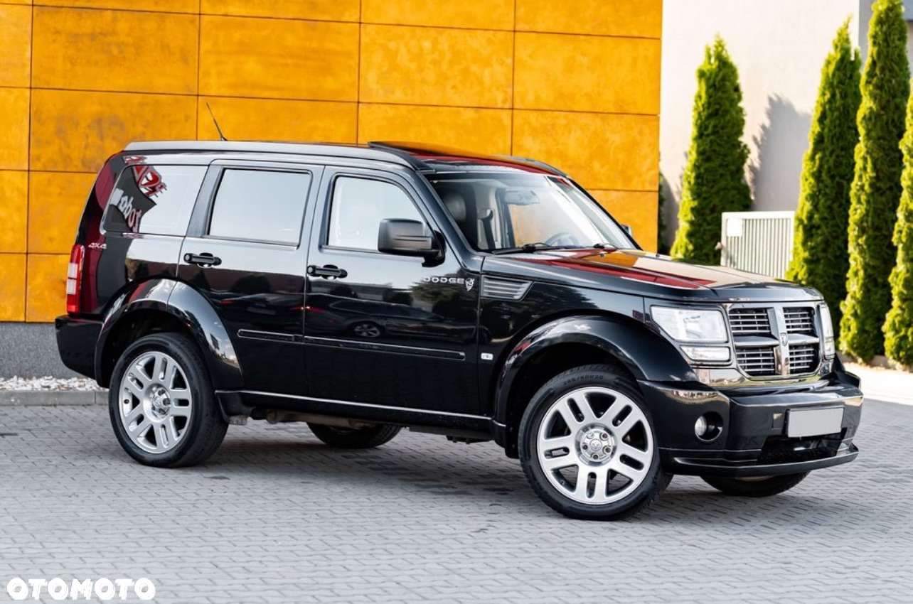 Dodge Nitro 4.0 V6 RT - 12