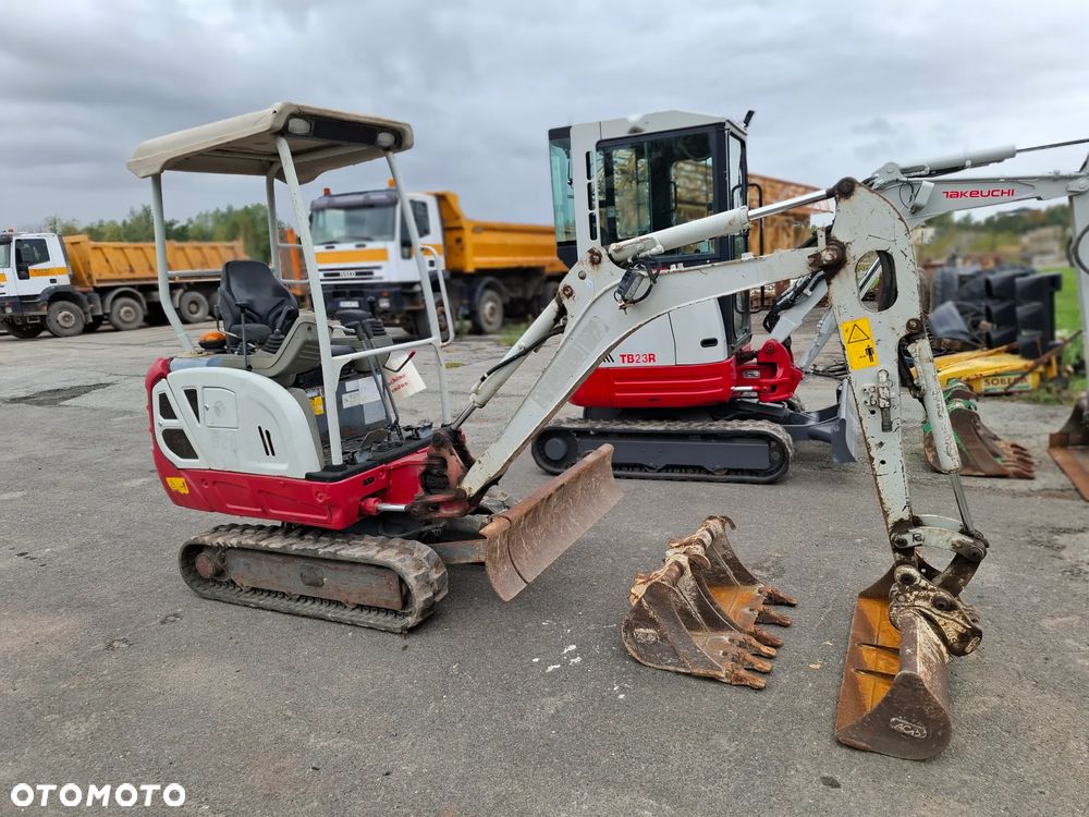 Takeuchi TB216 - 10