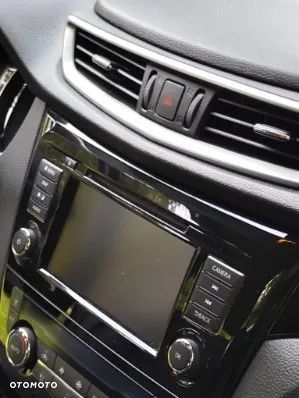 Nissan Qashqai 1.3 DIG-T ACENTA - 6