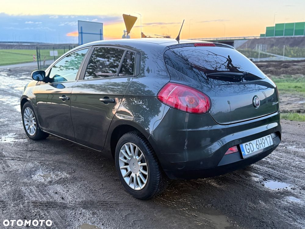 Fiat Bravo 1.9 Multijet 16V Emotion - 4