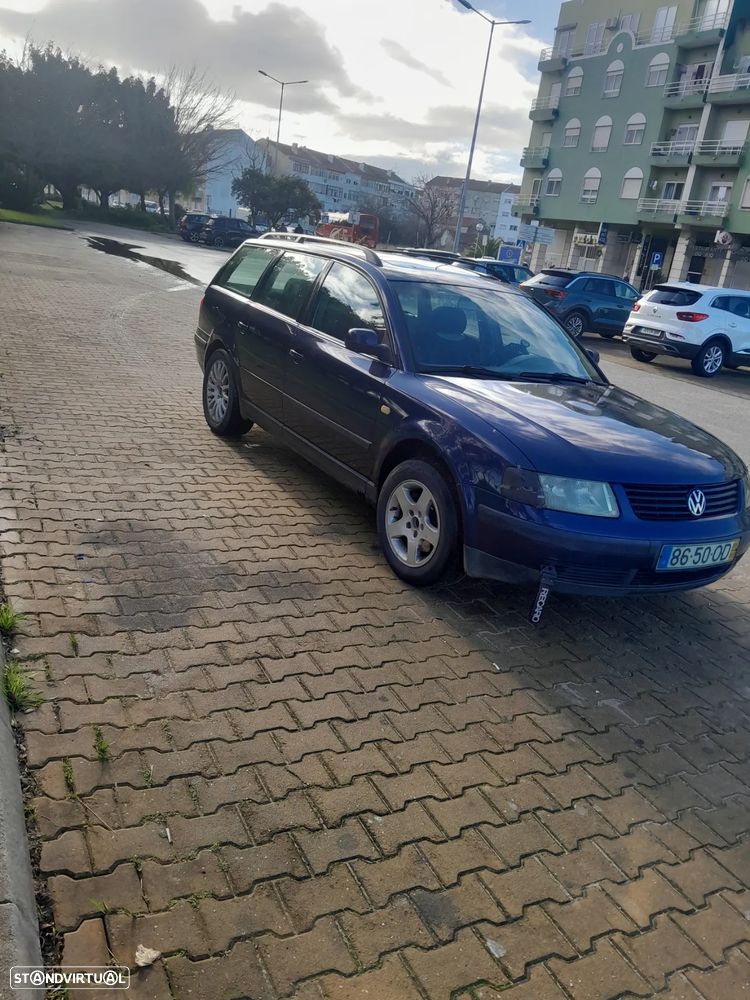 VW Passat Variant 1.9 TDi Confortline - 3