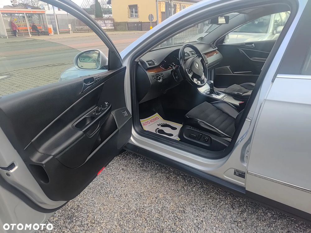 Volkswagen Passat 2.0 TDI DPF Comfortline DSG - 15