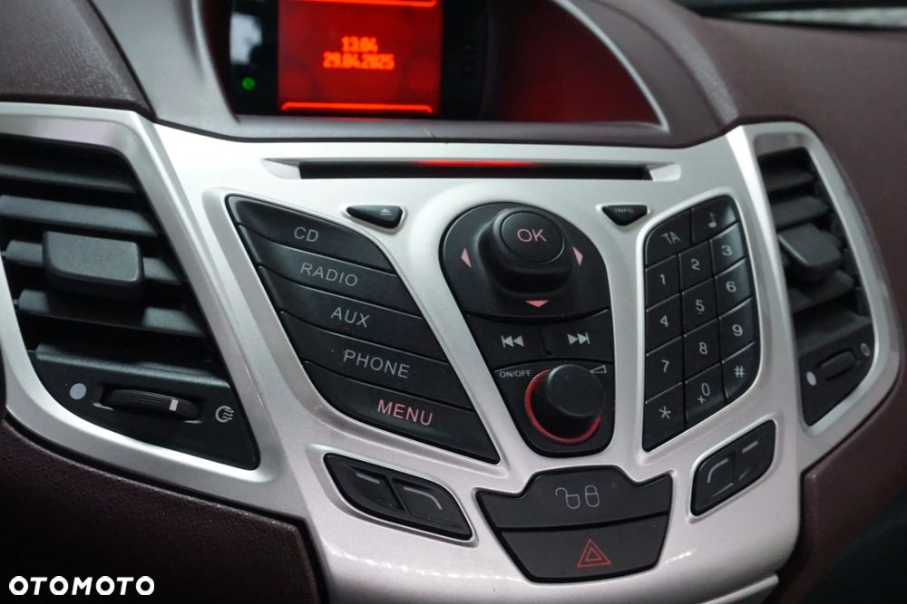 Ford Fiesta 1.4 TDCI - 28