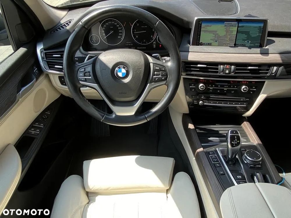 BMW X5 xDrive30d - 22