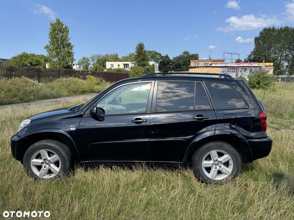 Toyota RAV4 - 5