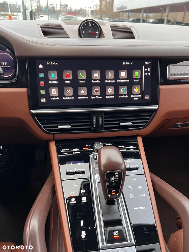 Porsche Cayenne E-Hybrid - 22