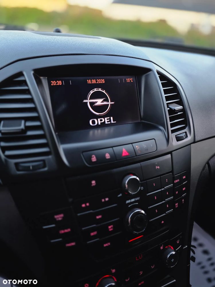 Opel Insignia 1.8 - 14