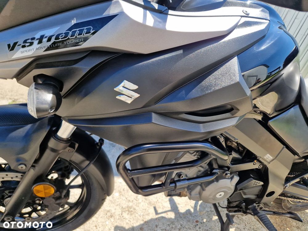 Suzuki V-STROM - 27