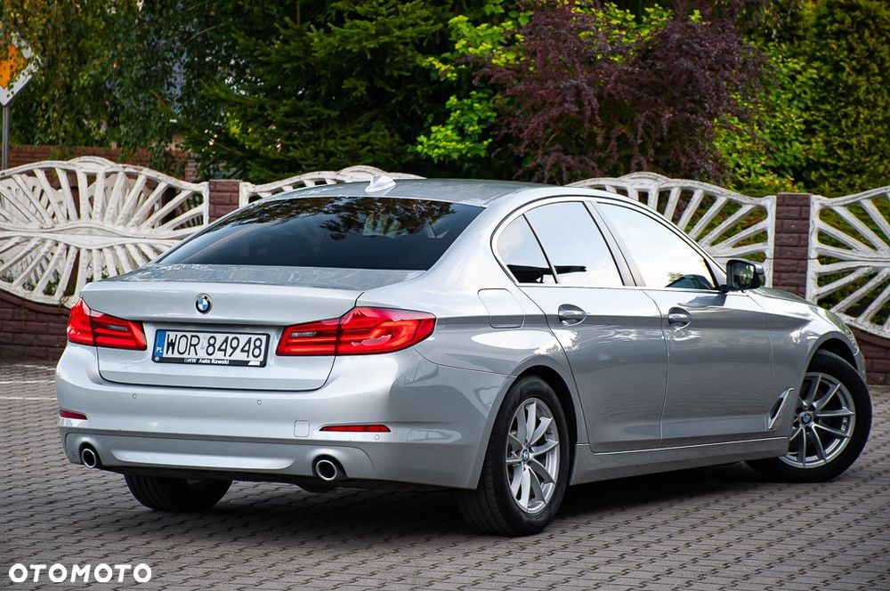 BMW Seria 5 520d Luxury Line - 17