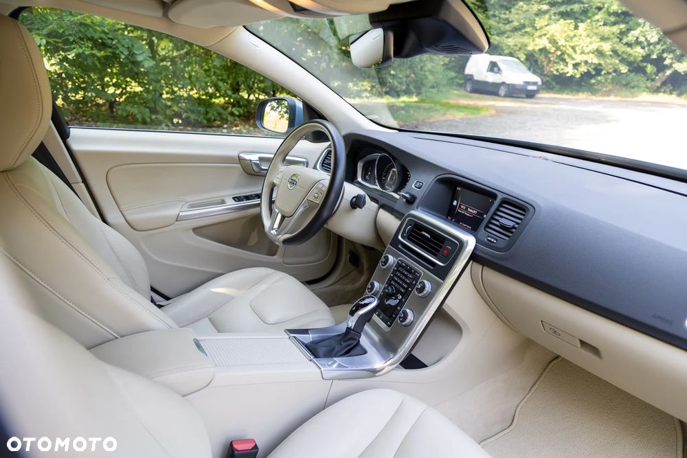 Volvo S60 T4 Drive-E Summum - 22