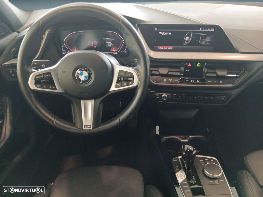 BMW 116 d Pack Desportivo M Auto - 17