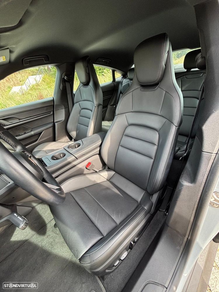 Porsche Taycan Standard - 10