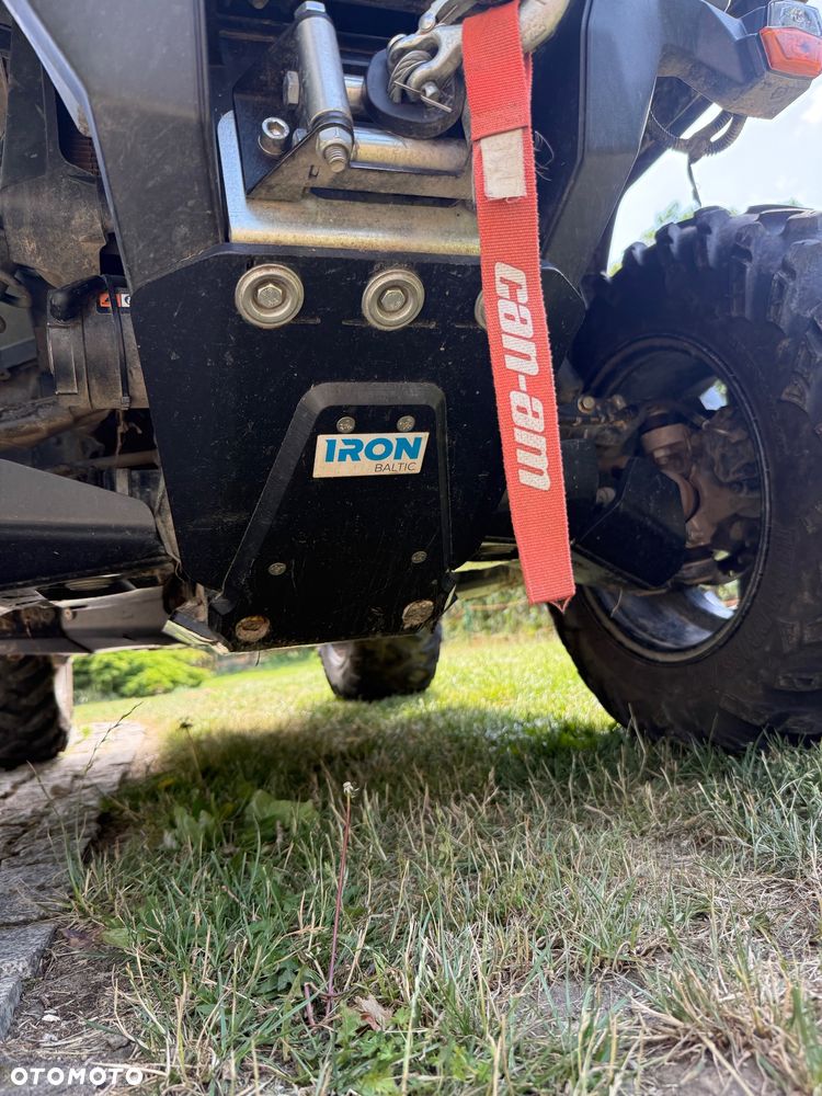 Can-Am Outlander Max - 3